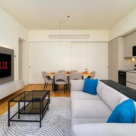 Whome A Rare Find In Lisbon's Prime Location!