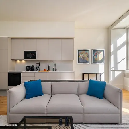 Apartment Whome A Rare Find In Lisbon's Prime Location!